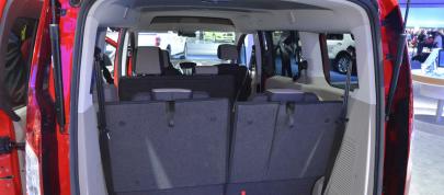 Ford Transit Connect Los Angeles (2012) - picture 7 of 9