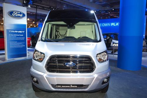Ford Transit Skyliner New York (2014) - picture 1 of 7