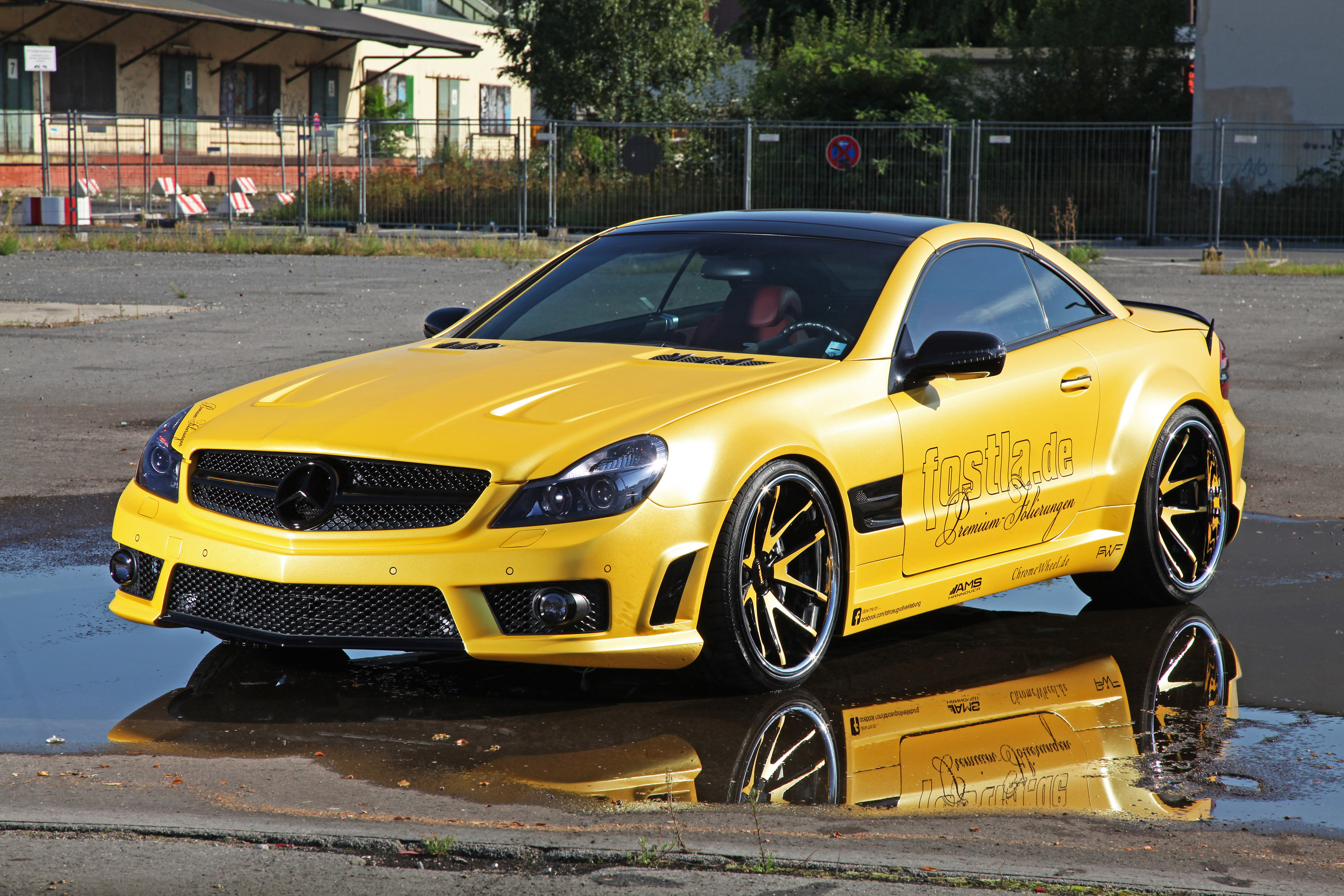 Тюнинговать мерседес. Mercedes Benz sl55. Mercedes-Benz SL 55 AMG. Mercedes sl55 AMG Tuning. SL 55 AMG 2012.