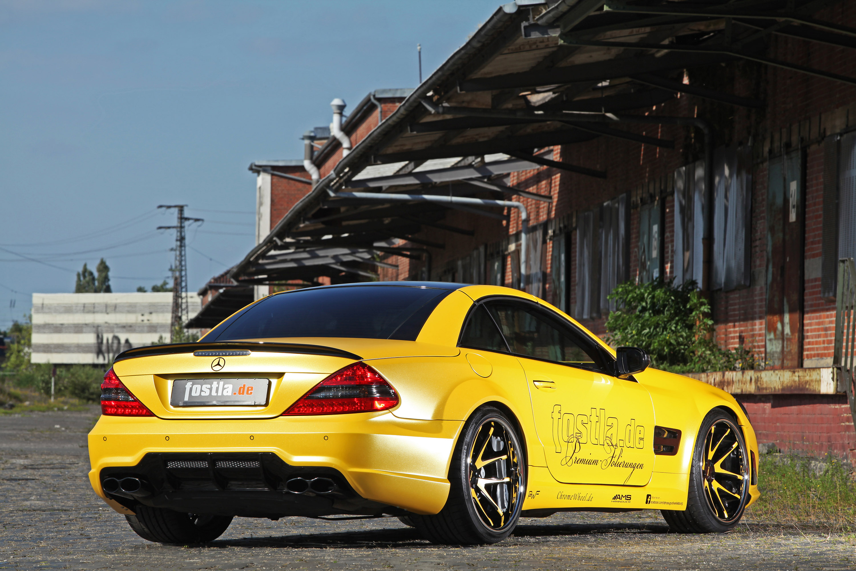 Fostla Mercedes-Benz SL 55 AMG Lquid Gold