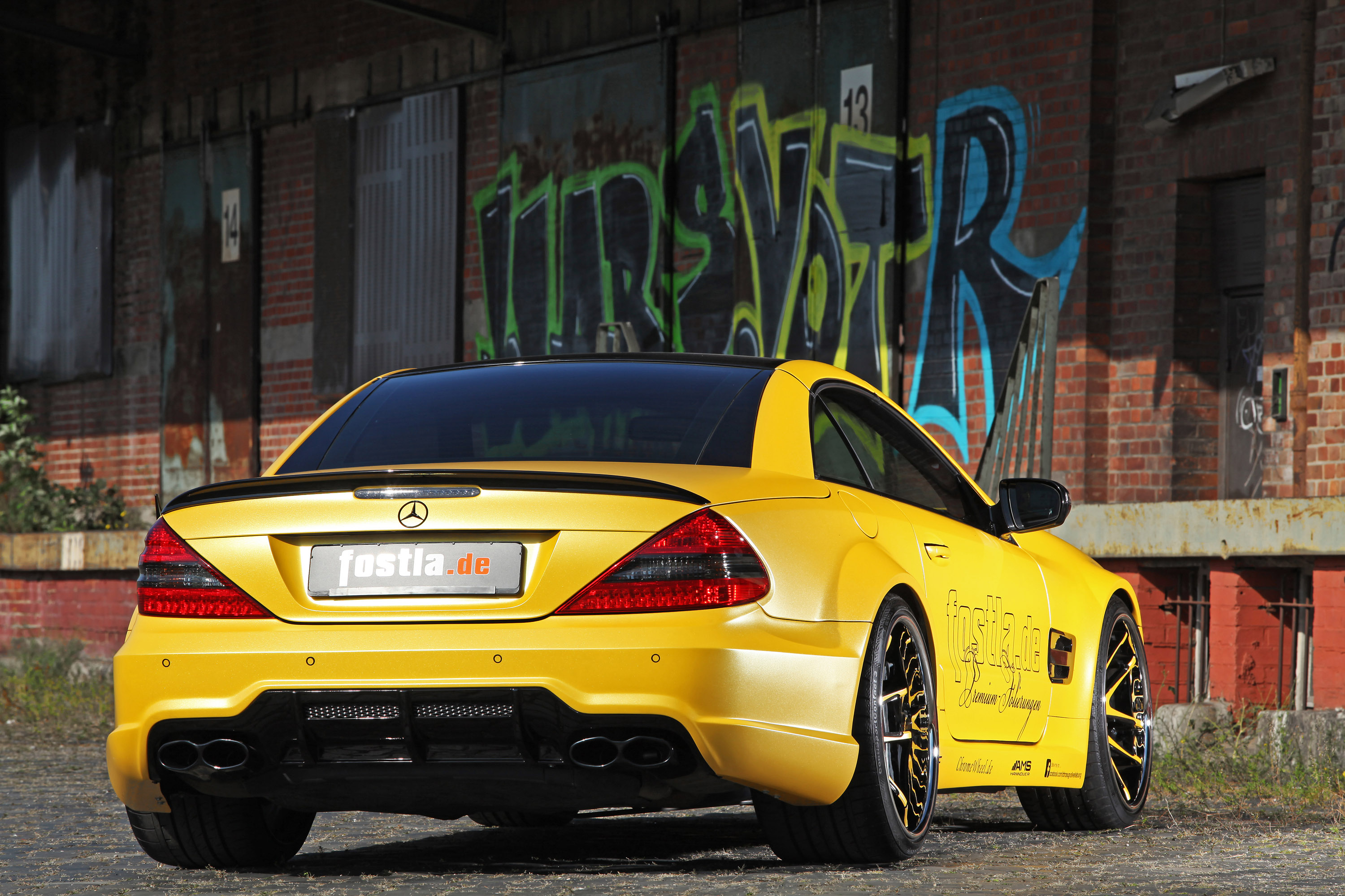 Fostla Mercedes-Benz SL 55 AMG Lquid Gold