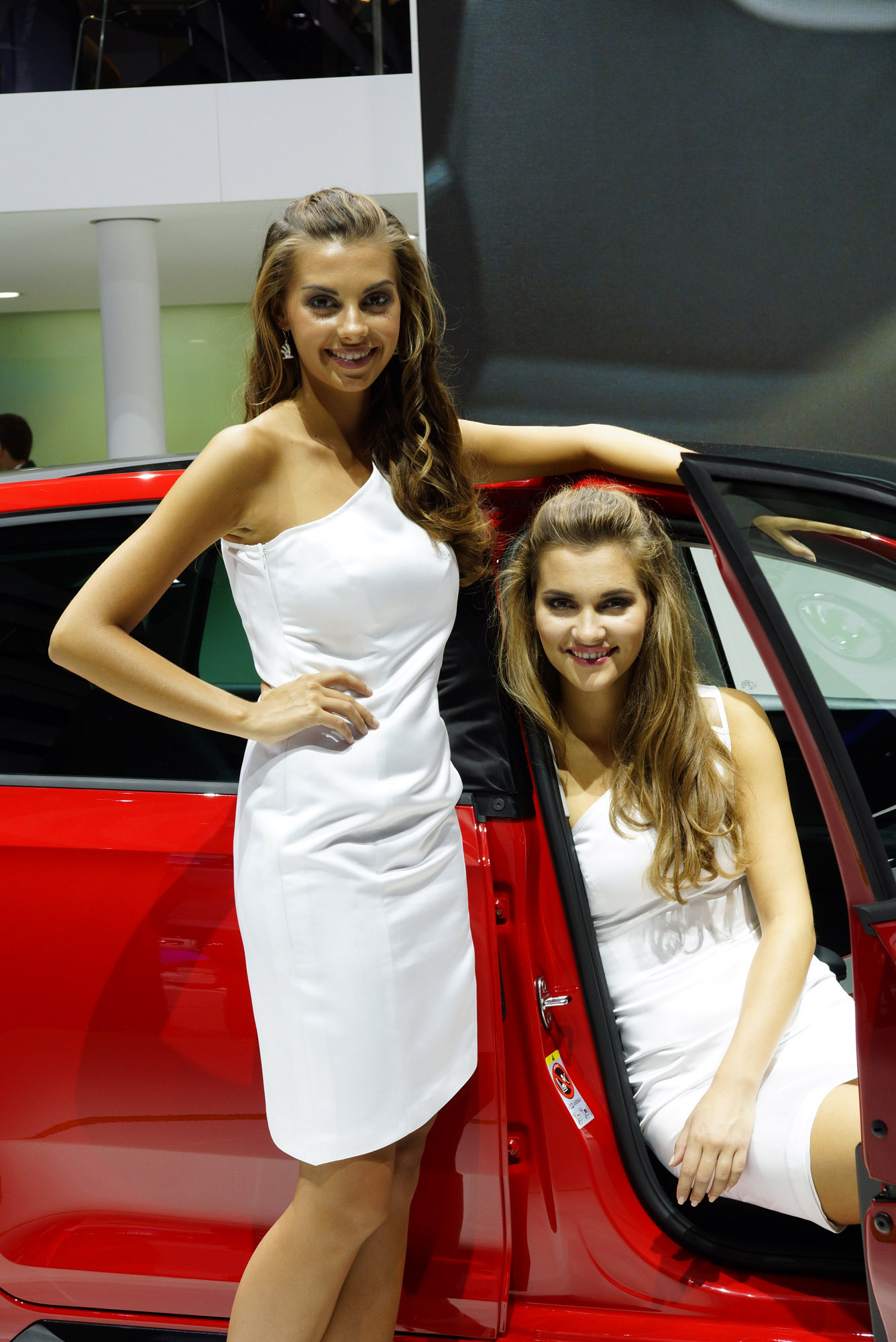 Frankfurt Motor Show Girls