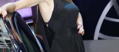 Frankfurt Motor Show girls (2011) - picture 15 of 20