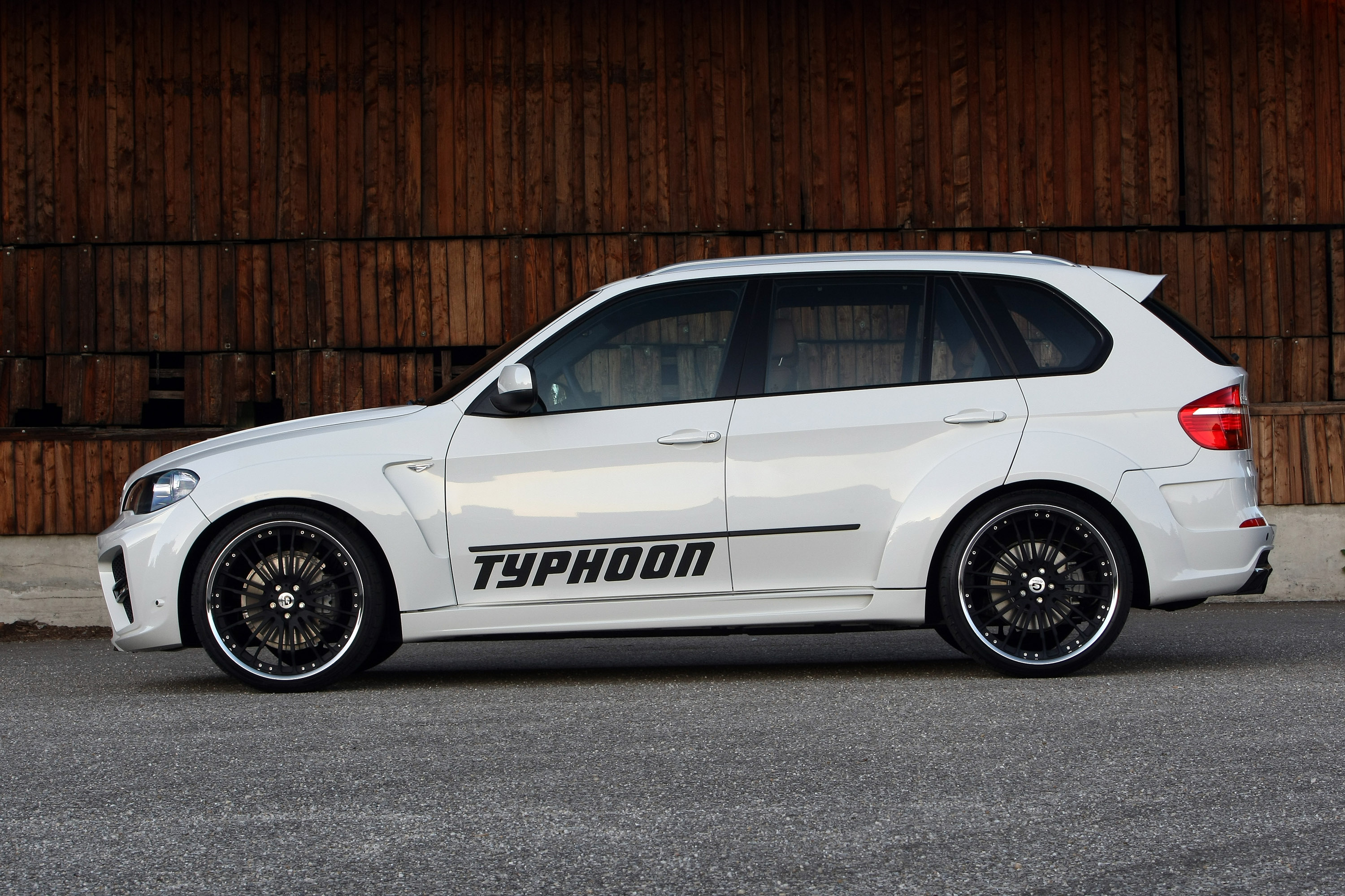 G-POWER BMW X5 TYPHOON RS