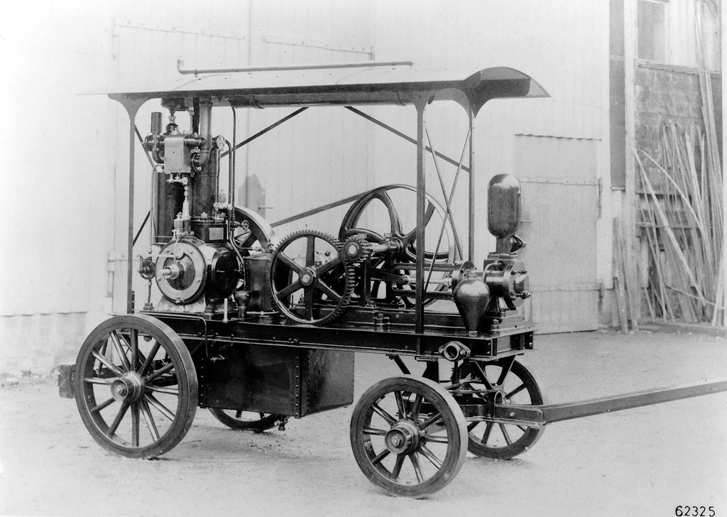 Gasoline Engine by Daimler