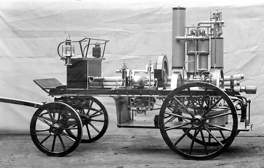 Gasoline Engine by Daimler