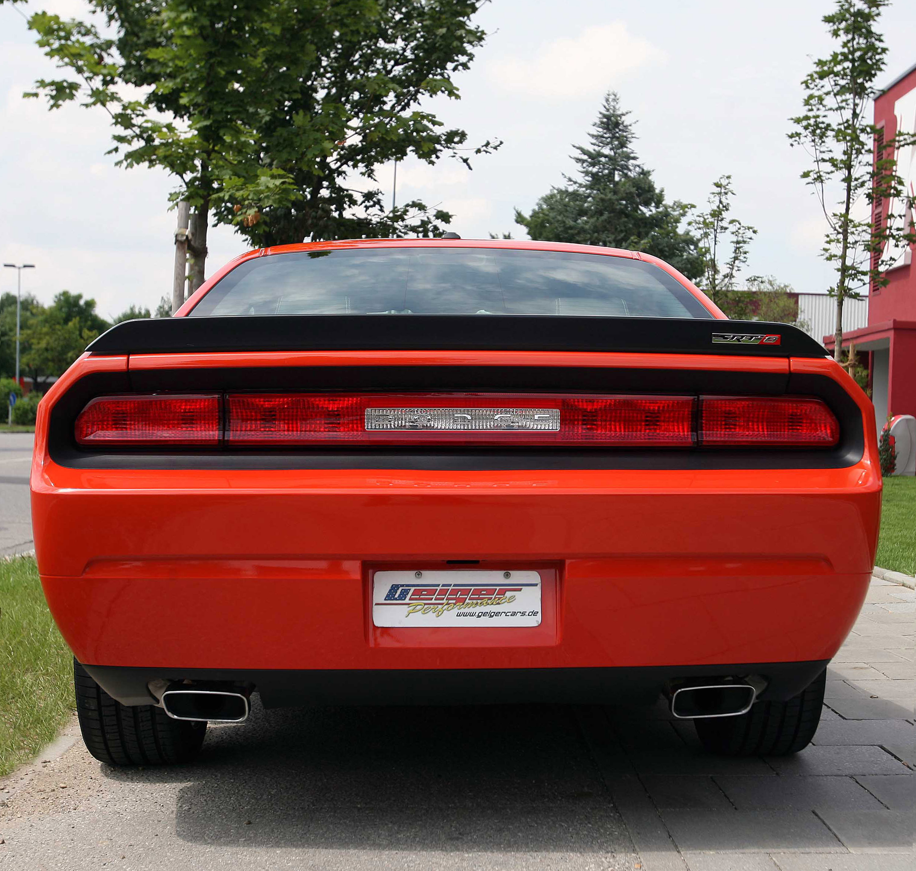 GeigerCars.de Dodge Challenger