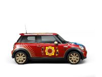 George Harrison's MINI (2009) - picture 4 of 6