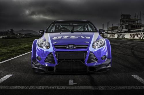 Global Touring Cars Ford Focus (2014) - picture 1 of 5