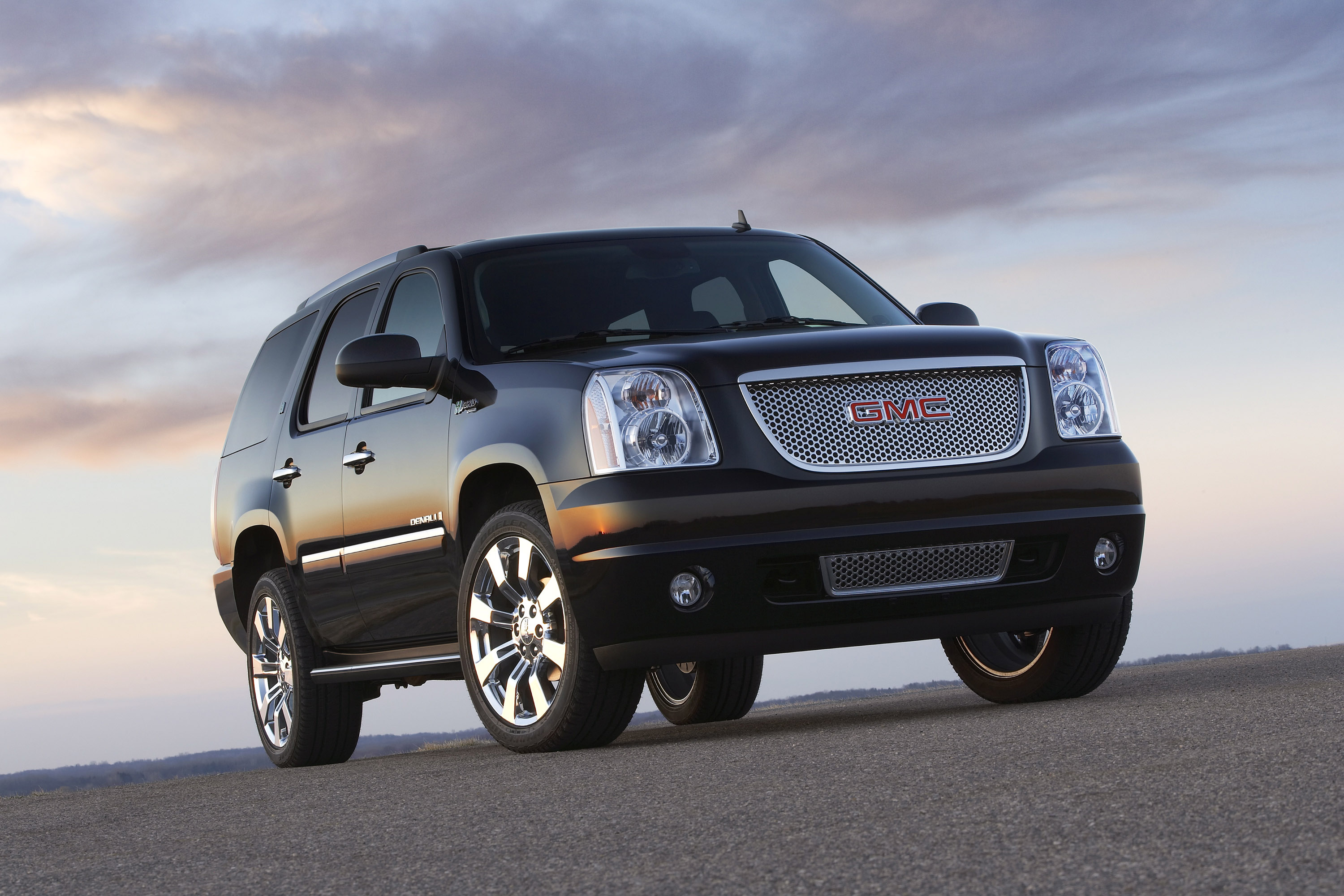 GMC Yukon Denali Hybrid