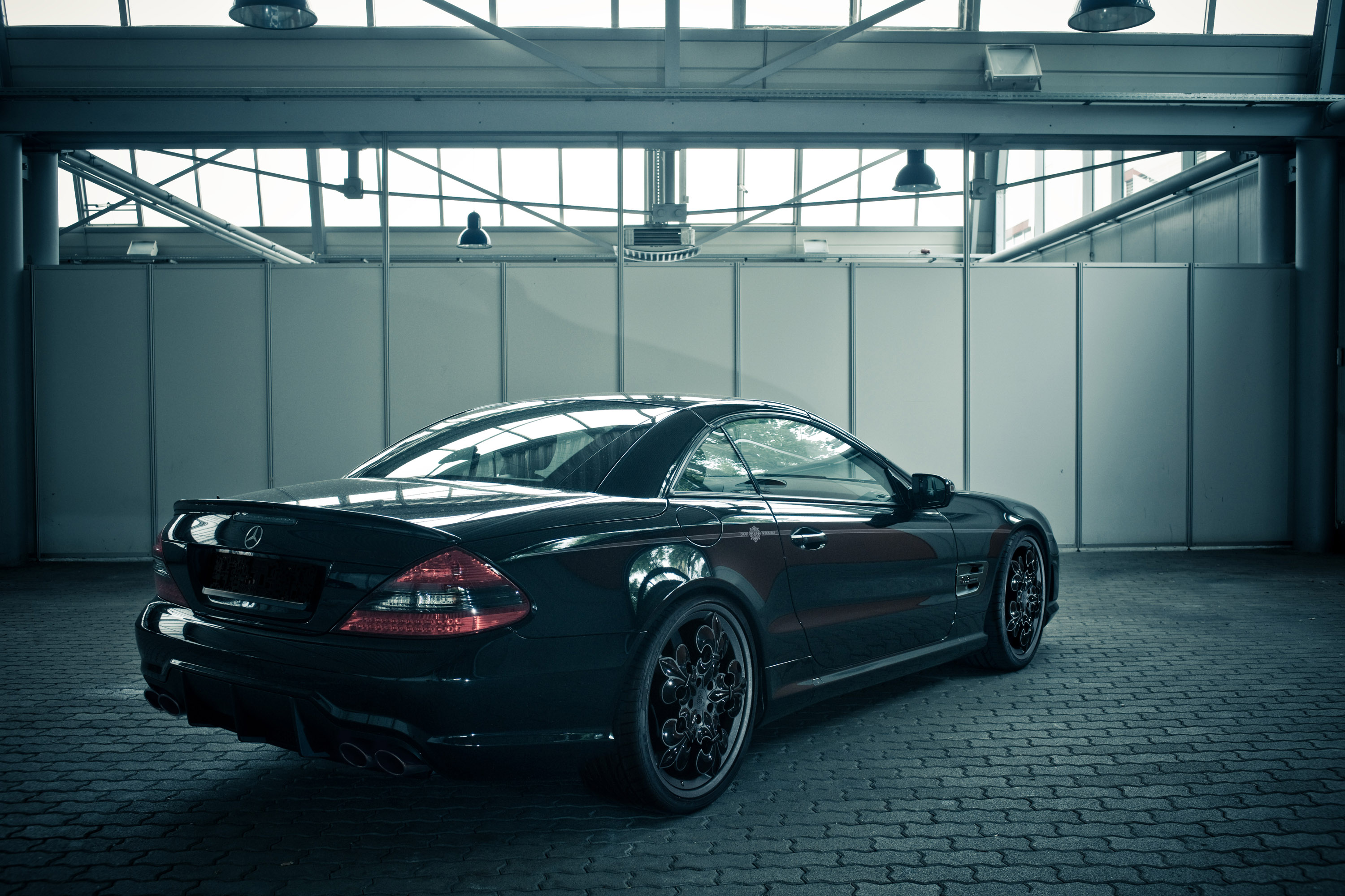 Graf Weckerle Mercedes-Benz SL63 AMG Imperialwagen