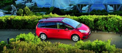 Green Car of the year (2008) - picture 4 of 9