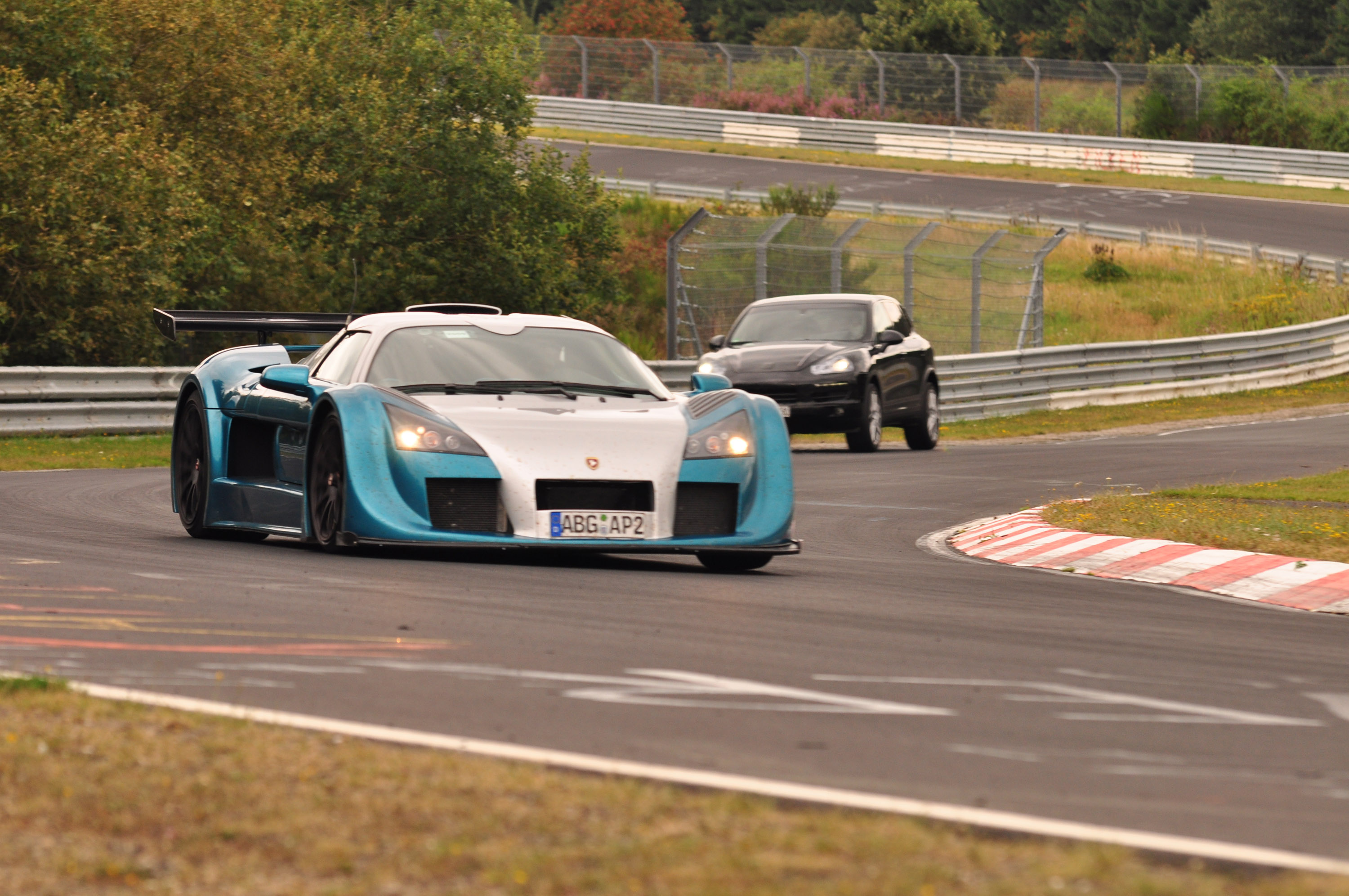 GUMPERT apollo sport new lap record at Nürburgring