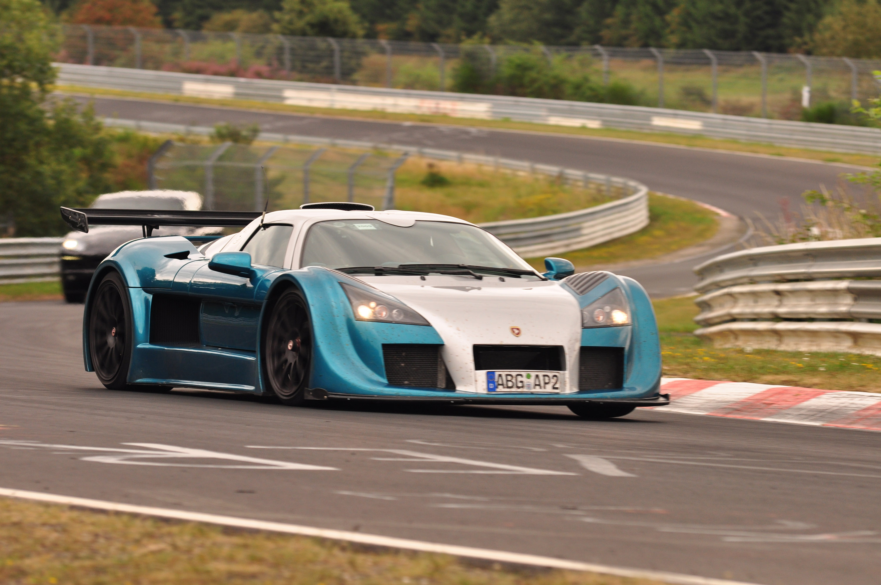 GUMPERT apollo sport new lap record at Nürburgring