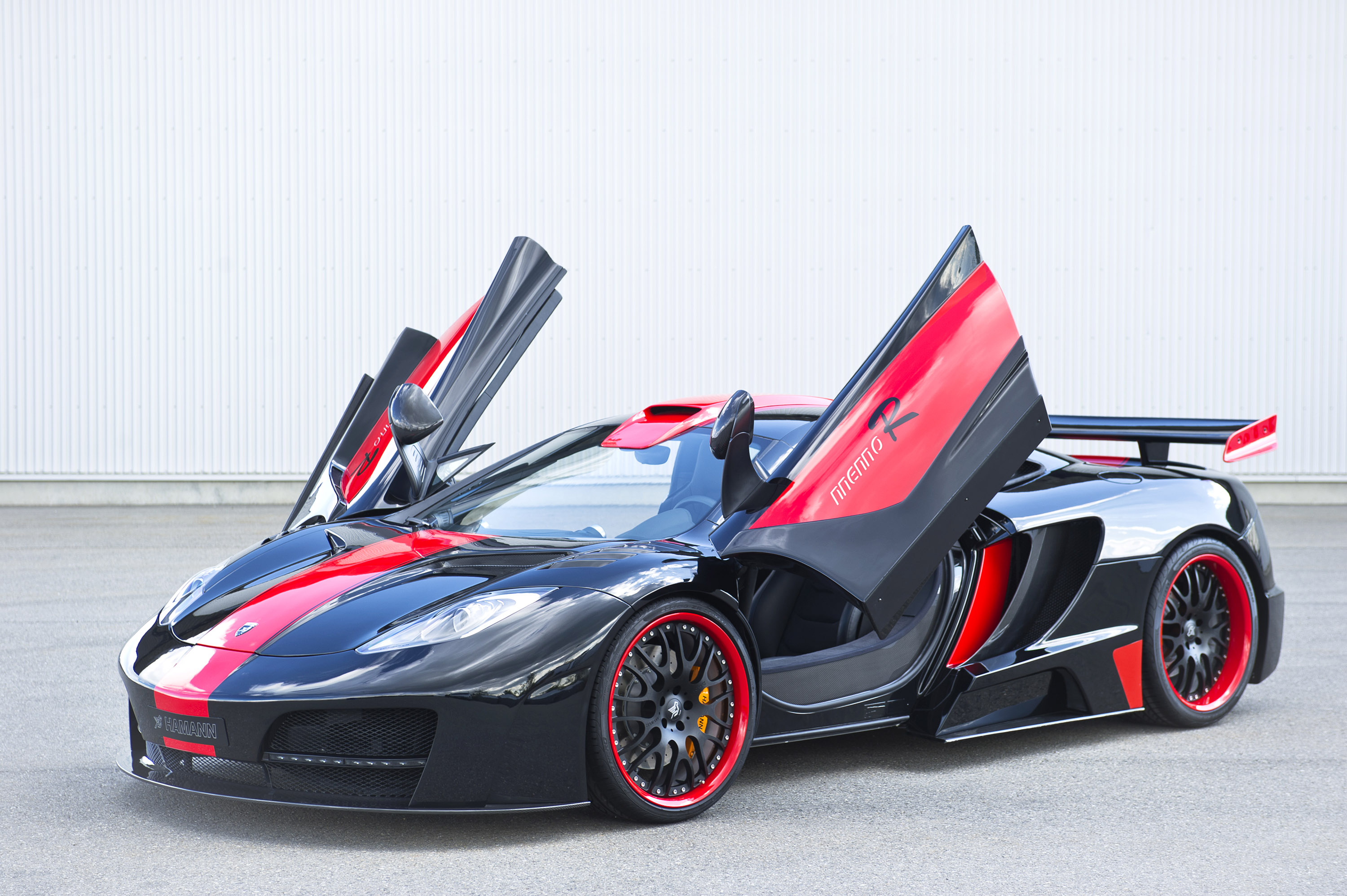 Какая спортивная машина. MCLAREN 12c. Макларен mp4-12c. MCLAREN 12c Tuning. Спортивная тачка Макларен 12с.