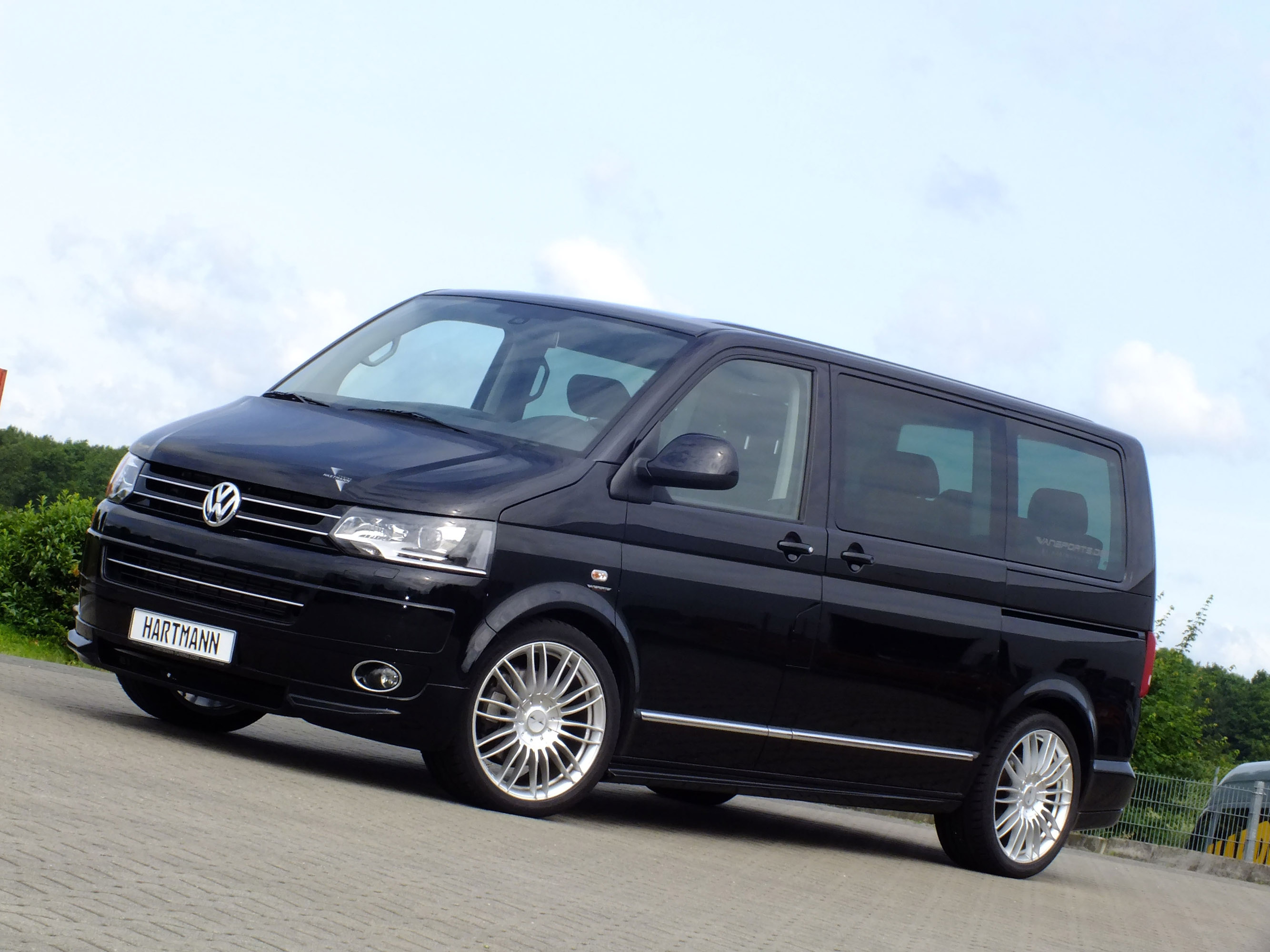 Volkswagen Transporter T5 Made Even Cooler by Hartmann - autoevolution