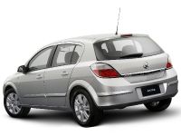 Holden Astra (2009) - picture 2 of 18