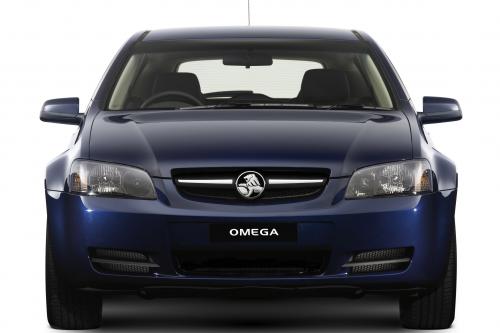 Holden VE Omega Sportwagon (2008) - picture 1 of 10