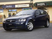 Holden VE sportwagon (2008) - picture 6 of 10