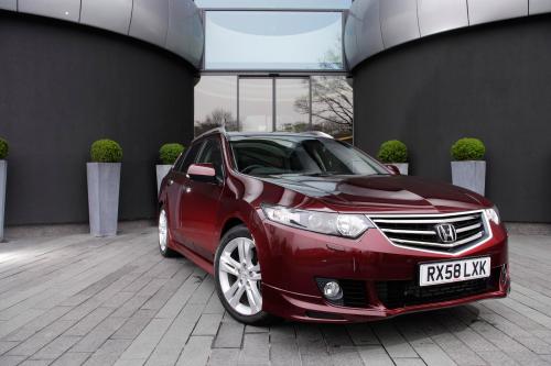 Honda Accord Touring Type-S (2010) - picture 1 of 14