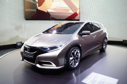 Honda Civic Tourer Concept Geneva (2013) - picture 1 of 9