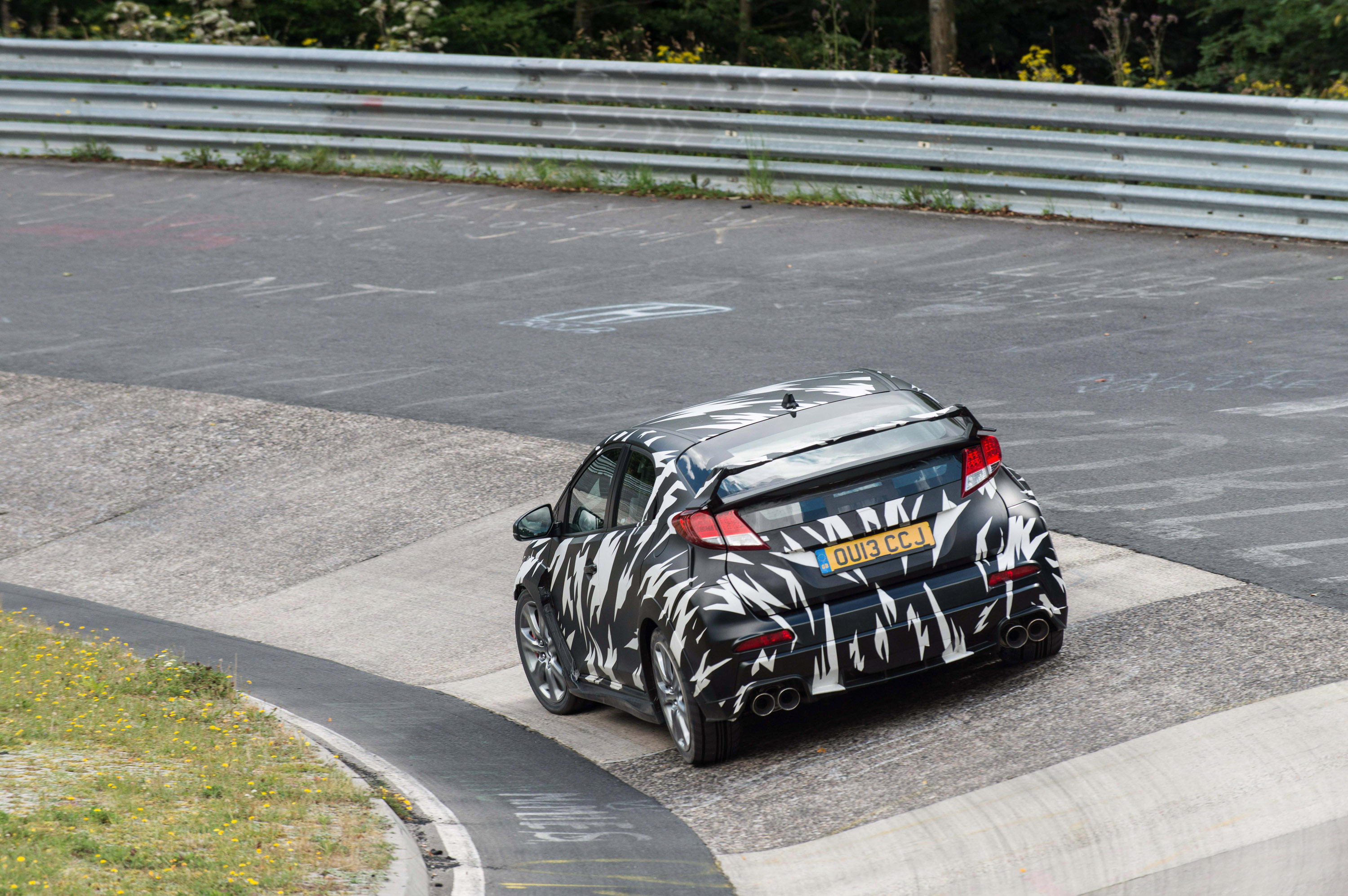 Honda Civic Type R Testing