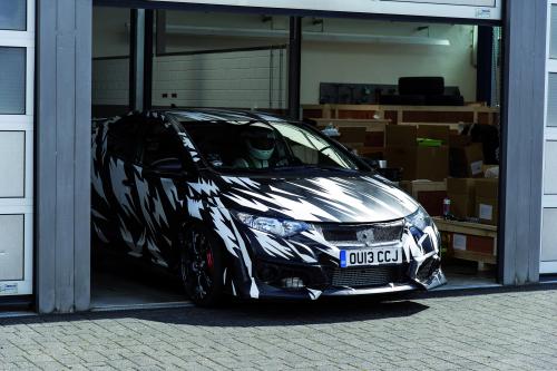 Honda Civic Type R Testing (2013) - picture 8 of 9