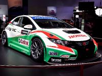 Honda Civic Type R World Touring Car Paris (2014) - picture 2 of 4