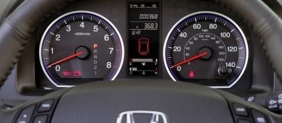 Honda CR-V SUV (2009) - picture 12 of 18