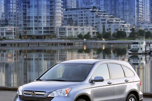 Honda CR-V SUV (2009) - picture 8 of 18