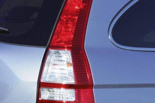 Honda CR-V SUV (2009) - picture 17 of 18