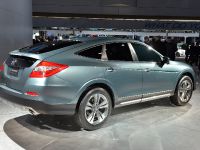 Honda Crosstour concept New York (2012) - picture 3 of 4