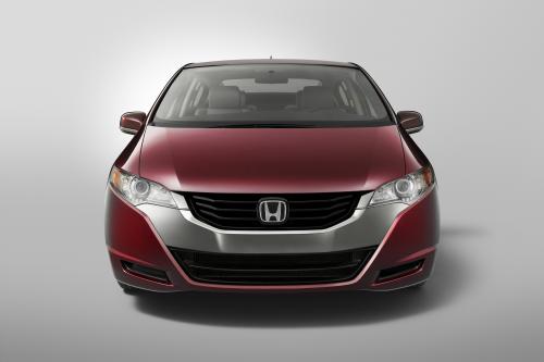 Honda FCX Clarity (2008) - picture 25 of 35