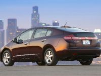 Honda FCX Clarity (2008) - picture 8 of 35