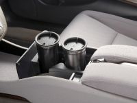 Honda FCX Clarity (2008) - picture 18 of 35