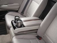 Honda FCX Clarity (2008) - picture 22 of 35