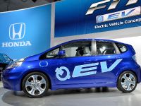 Honda Fit EV Los Angeles (2010) - picture 2 of 3