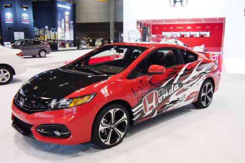 Honda Forza Motorsport Civic Si Design Winner Chicago (2014) - picture 1 of 4