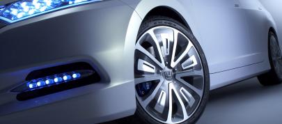 Honda Insight Concept (2010) - picture 12 of 15