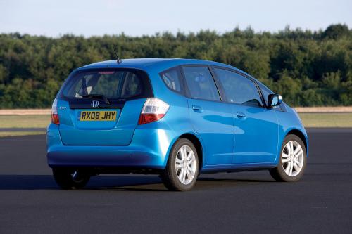 Honda Jazz (2008) - picture 9 of 64