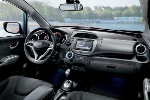 Honda Jazz (2008) - picture 40 of 64