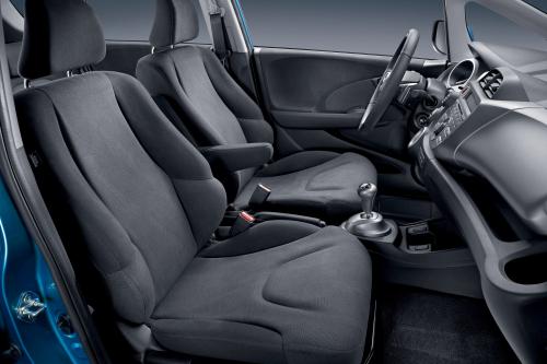 Honda Jazz (2008) - picture 41 of 64