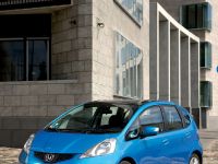 Honda Jazz (2008) - picture 19 of 64