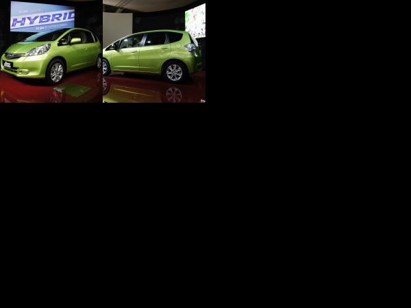Paris Honda Jazz Hybrid Paris 2010 (2010) - picture 1 of 2