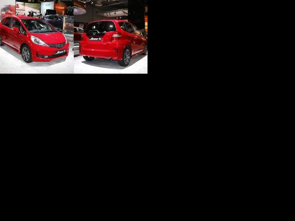 Paris Honda Jazz Si Paris 2012 (2012) - picture 1 of 2