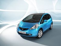 Honda Jazz (2009) - picture 1 of 5