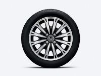 Honda N-Box Slash (2015) - picture 10 of 11