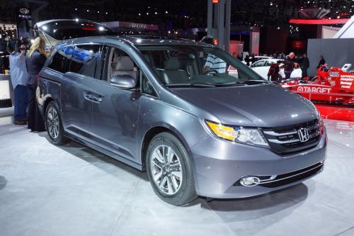 Honda Odyssey Touring Elite New York (2013) - picture 1 of 6