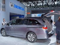 Honda Odyssey Touring Elite New York (2013) - picture 3 of 6