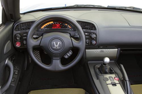Honda S2000 CR (2008) - picture 8 of 8